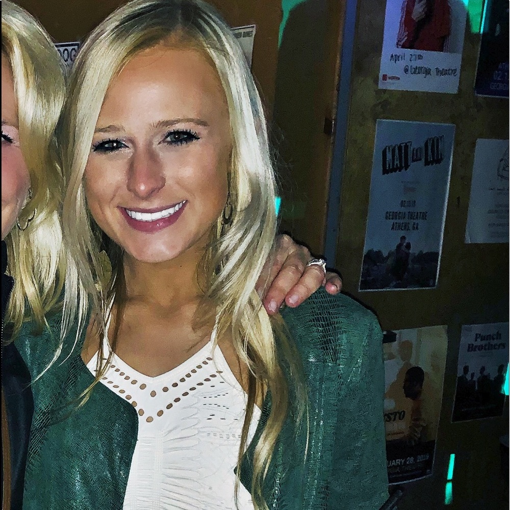 Meet your Posher, Madison